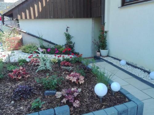 Obere Ferienwohnung Asshoff Zwischen Odenwald, Taubertal Und Bauland Berolzheim Bagian luar foto
